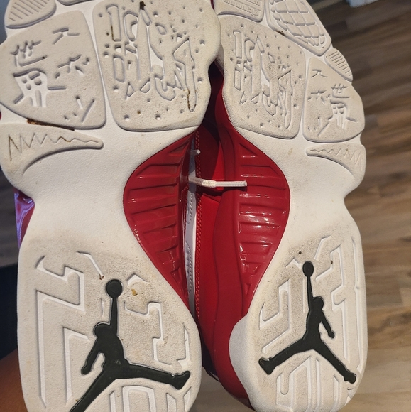 Air Jordan Retro 9 Men Size 8.5 Red White - Picture 6 of 7
